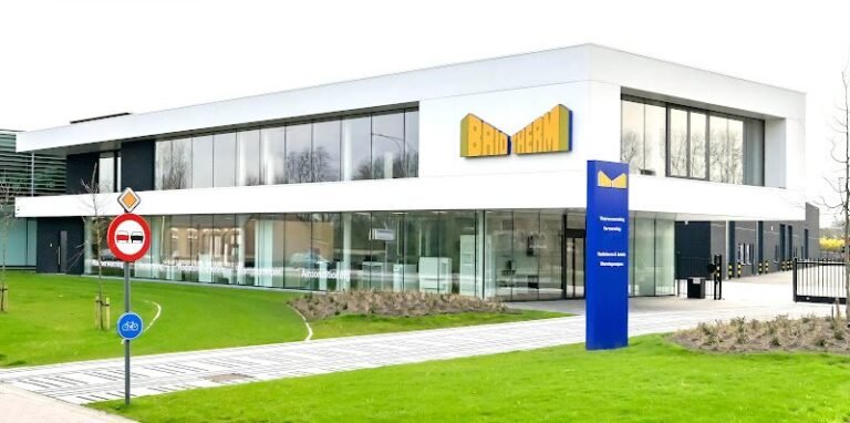 19890 946156d88ec5 768x382