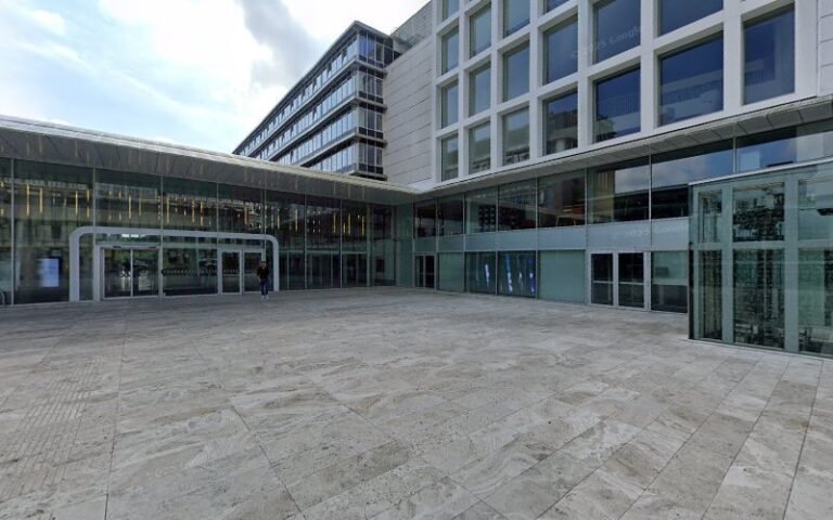 26062 ce92ac9300cf 768x480