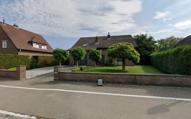 28215 9d5236214111 768x480