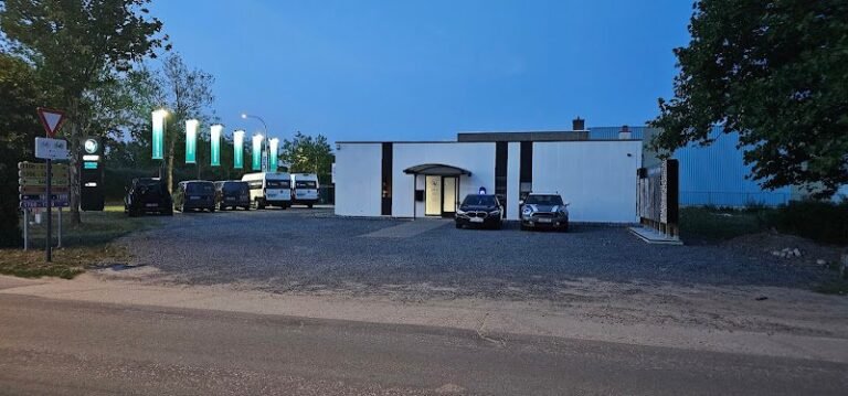 32768 40e37e8010c7 768x359